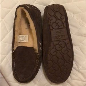 UGG Ansley Loafer/Slippers